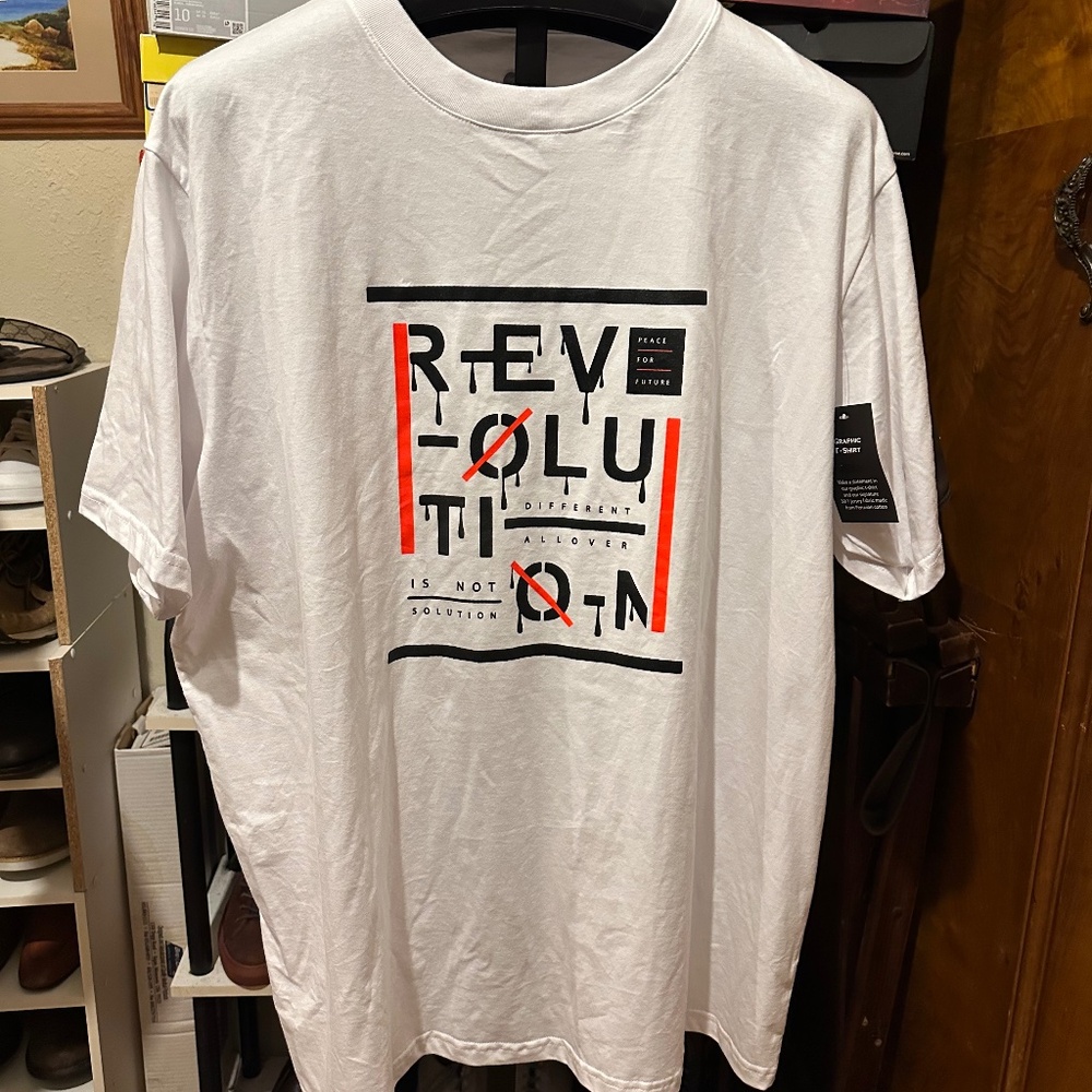 Winston Men's White Graphic T-Shirt